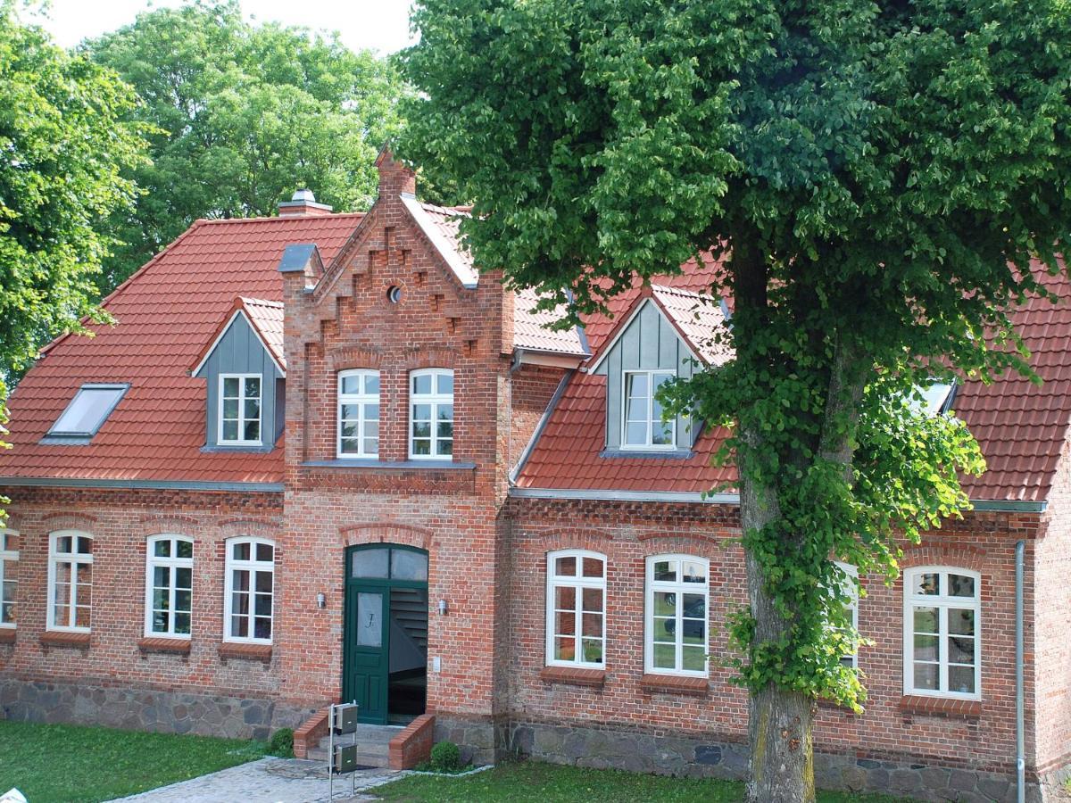 Apartment With Garden In Luebberstorf Lubberstorf Bagian luar foto